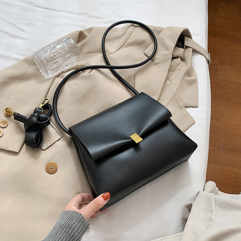 ✨ Retro Chic Small Square Shoulder Bag – Celebrity Style ✨