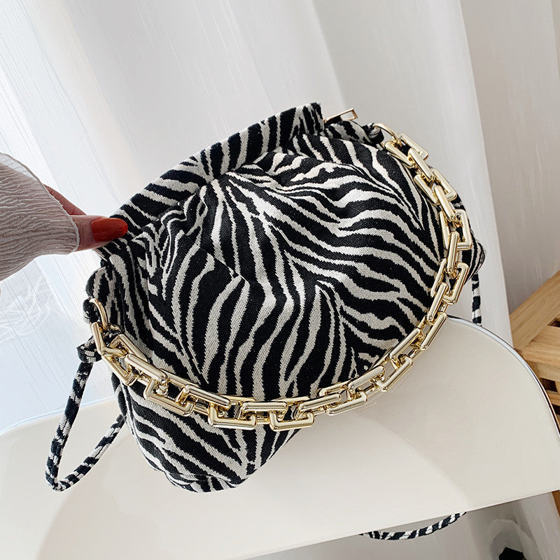 ✨ Trendy Cloud One-Shoulder Chain Bag – Chic & Casual ✨